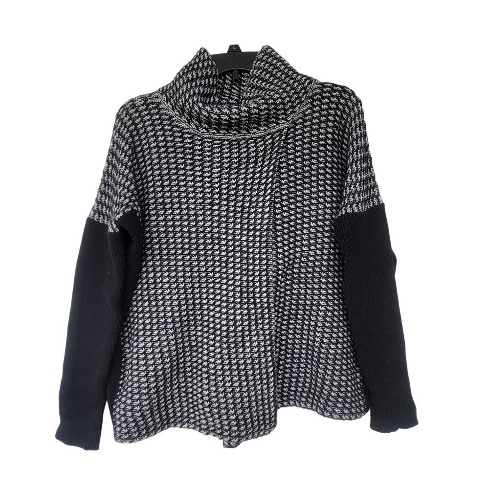  Women's Lumiere Soft Sweater Poncho Cowl Turtle Neck Black White wool knit Sz M